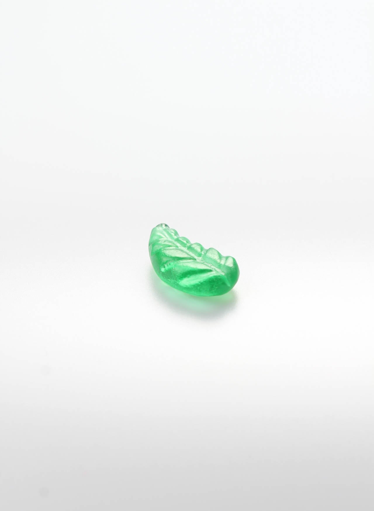 Small Cast Glass Spearmint Leaf Lolly