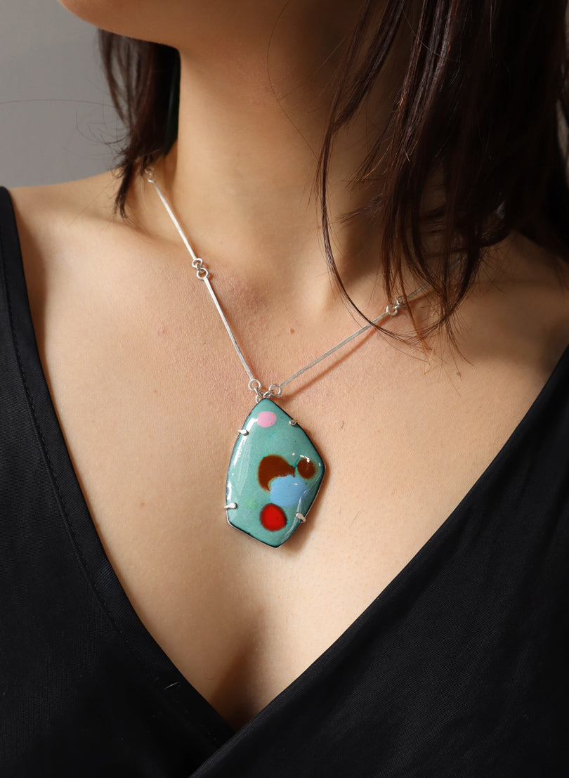 Enamel Dot Pendant Neckalce