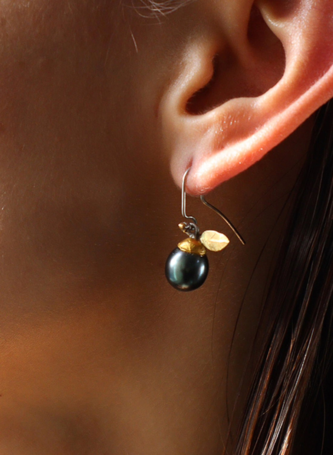 Tahitian Pearl Fruiting Earrings