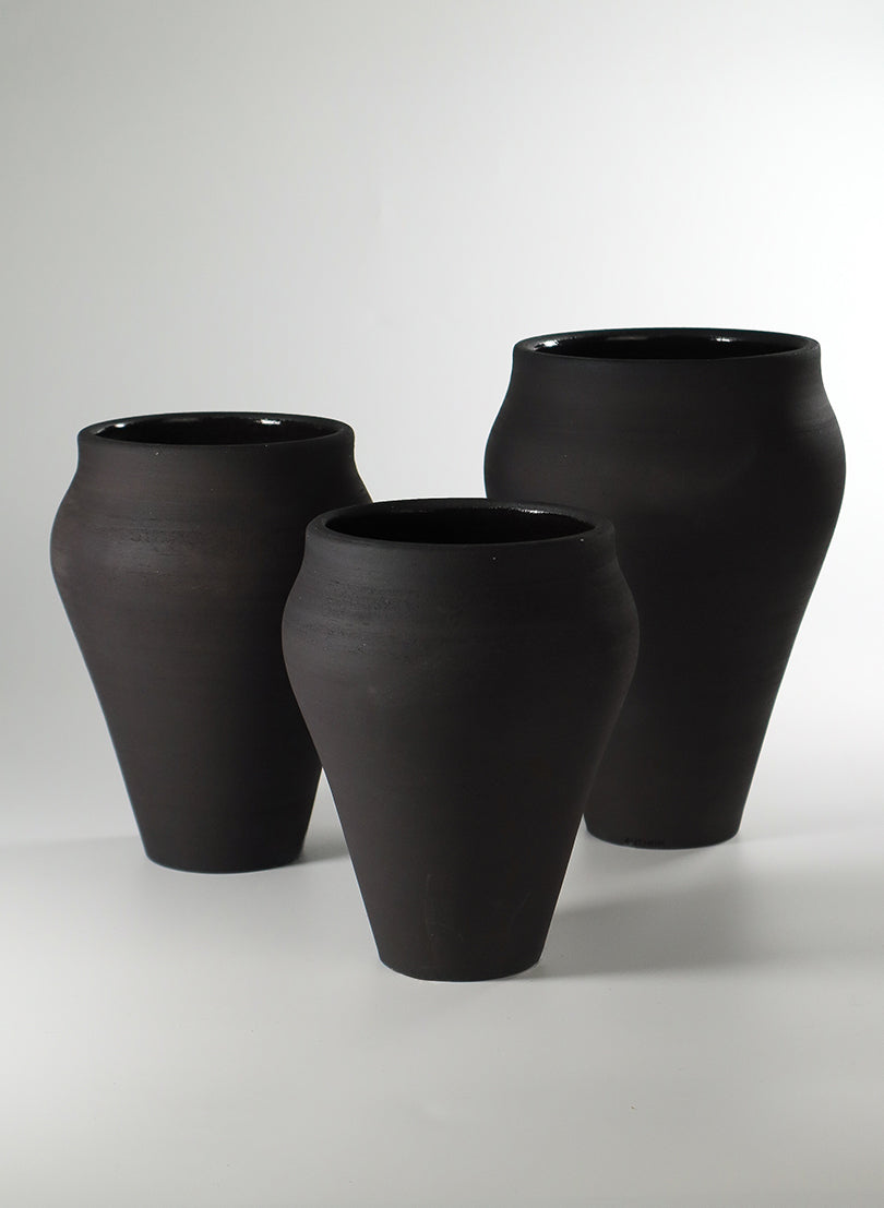 The Vase - Large - Black