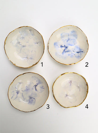 Charming Medium Pinch Bowls