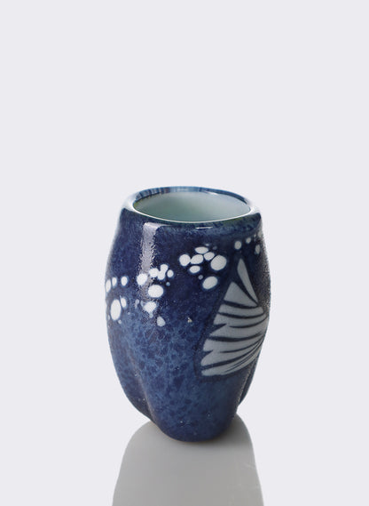Tachi White/Blue Cup