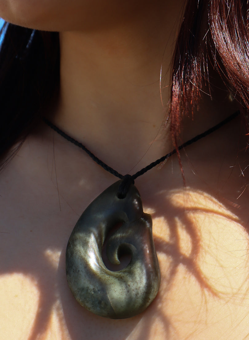 Pounamu Hook Pendant