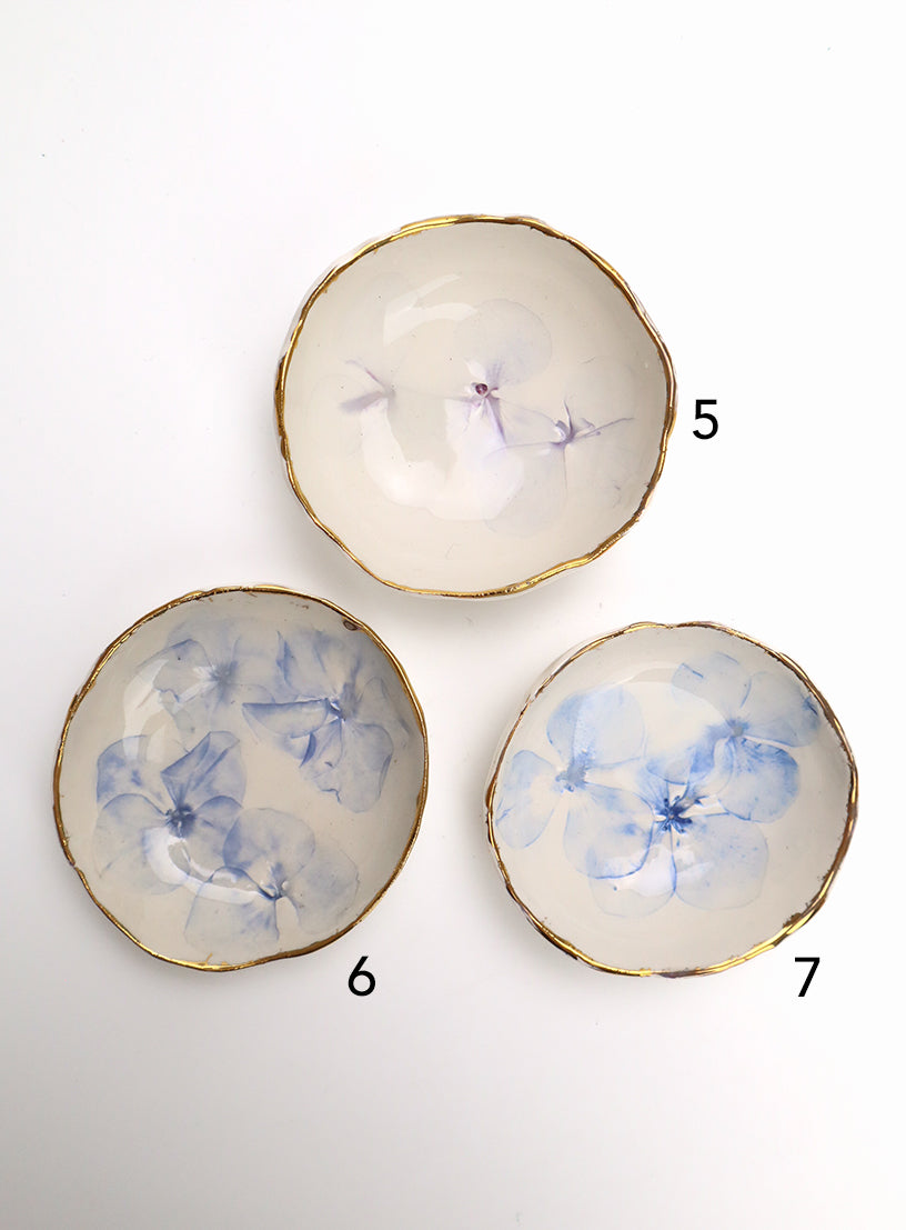 Charming Medium Pinch Bowls