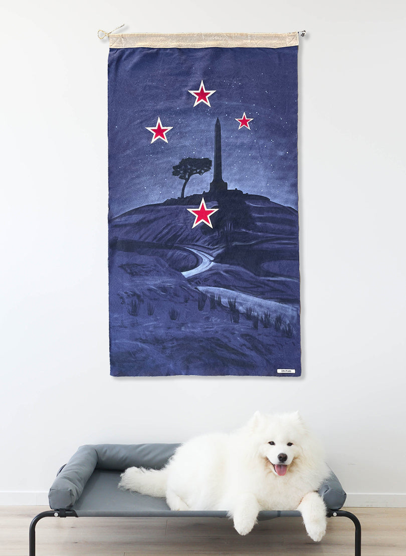 One Tree Hill, Southern Cross, Navy &amp; Black - Vertical Flag 689