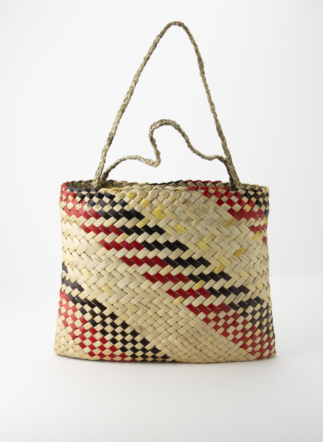 Kete - Black/Reds/Natural