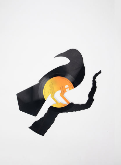 Male Huia | After The Lovin&quot;