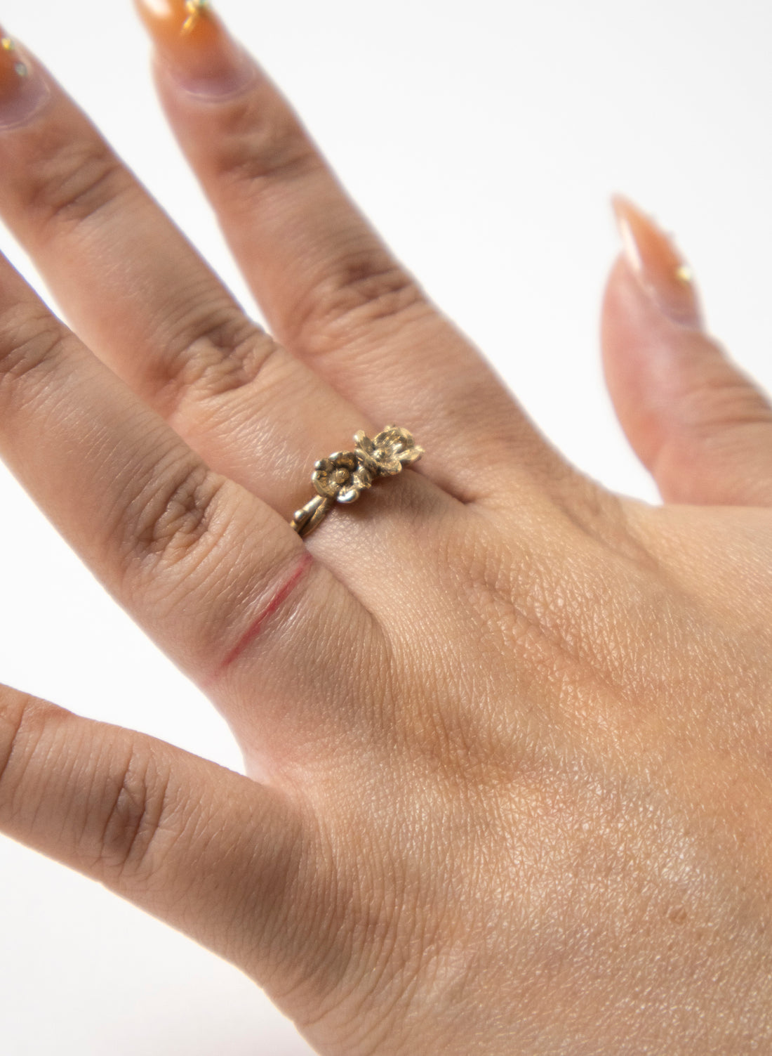 9 ct yellow gold - Enchanted Vine Trail Ring