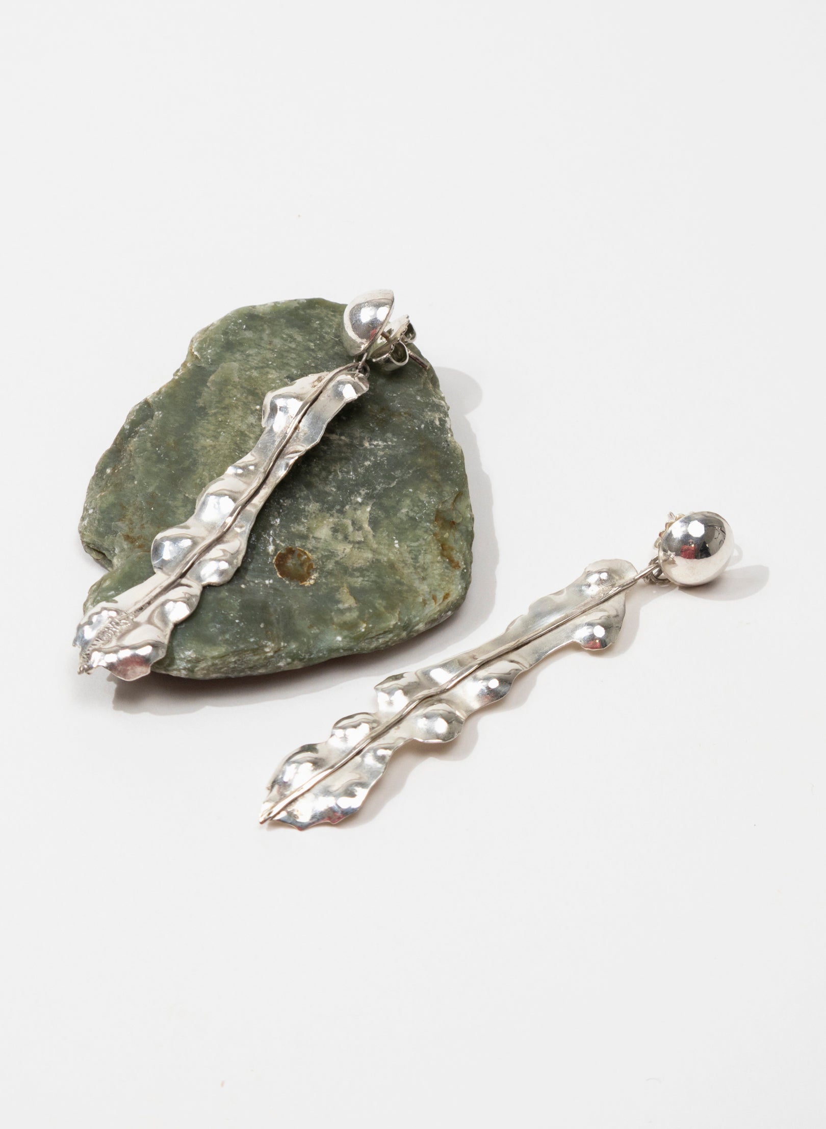 Horoeka Leaf Earrings