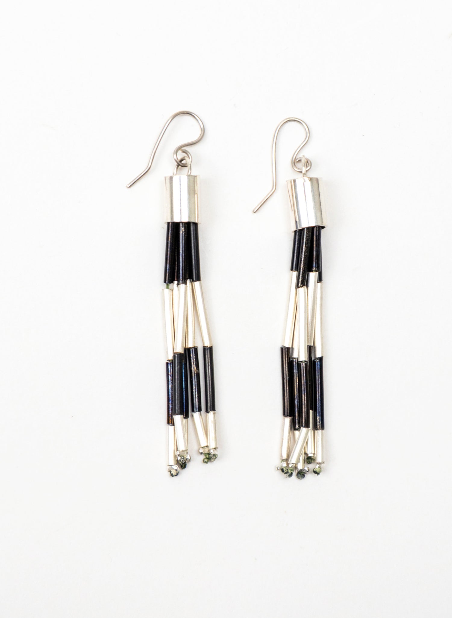 Piupiu Hook Earrings