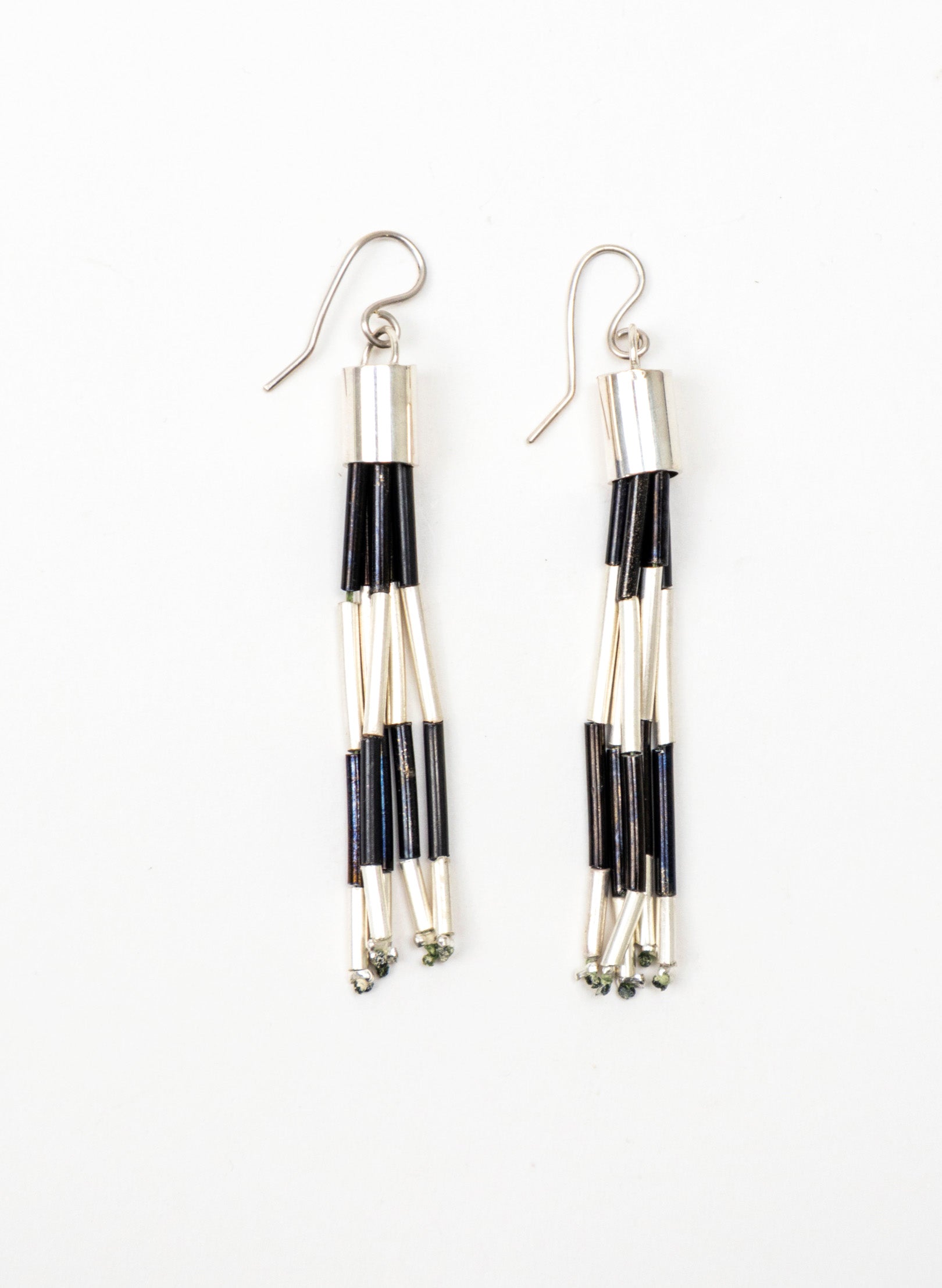 Piupiu Hook Earrings