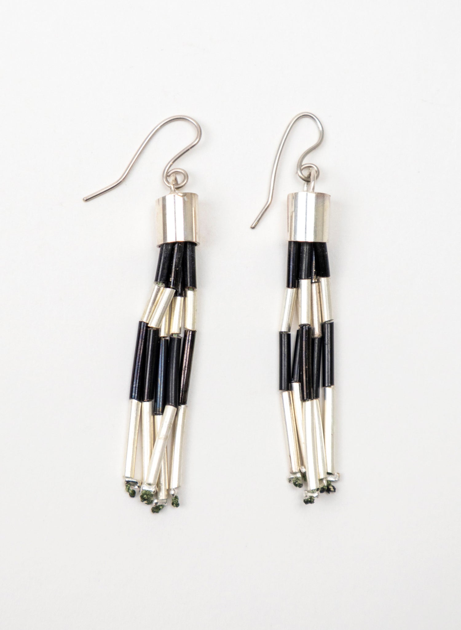 Piupiu Hook Earrings