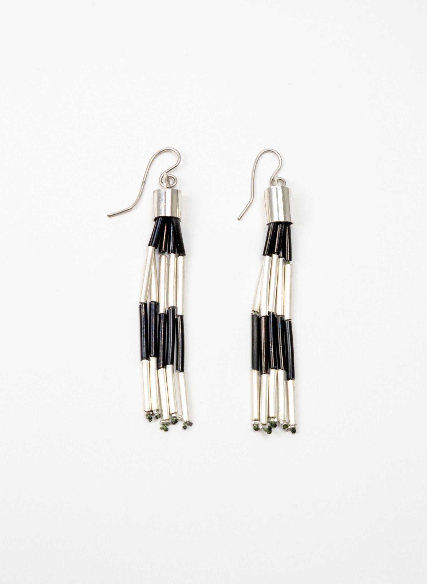 Piupiu Hook Earrings
