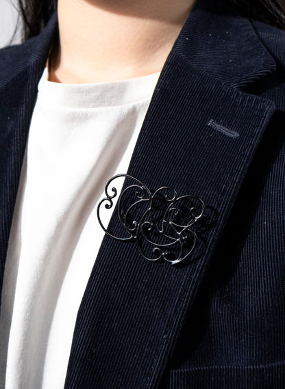 Koru Brooch Bronze / Black