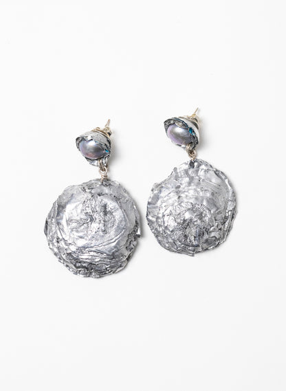 Bluff Oyster Stud Earrings