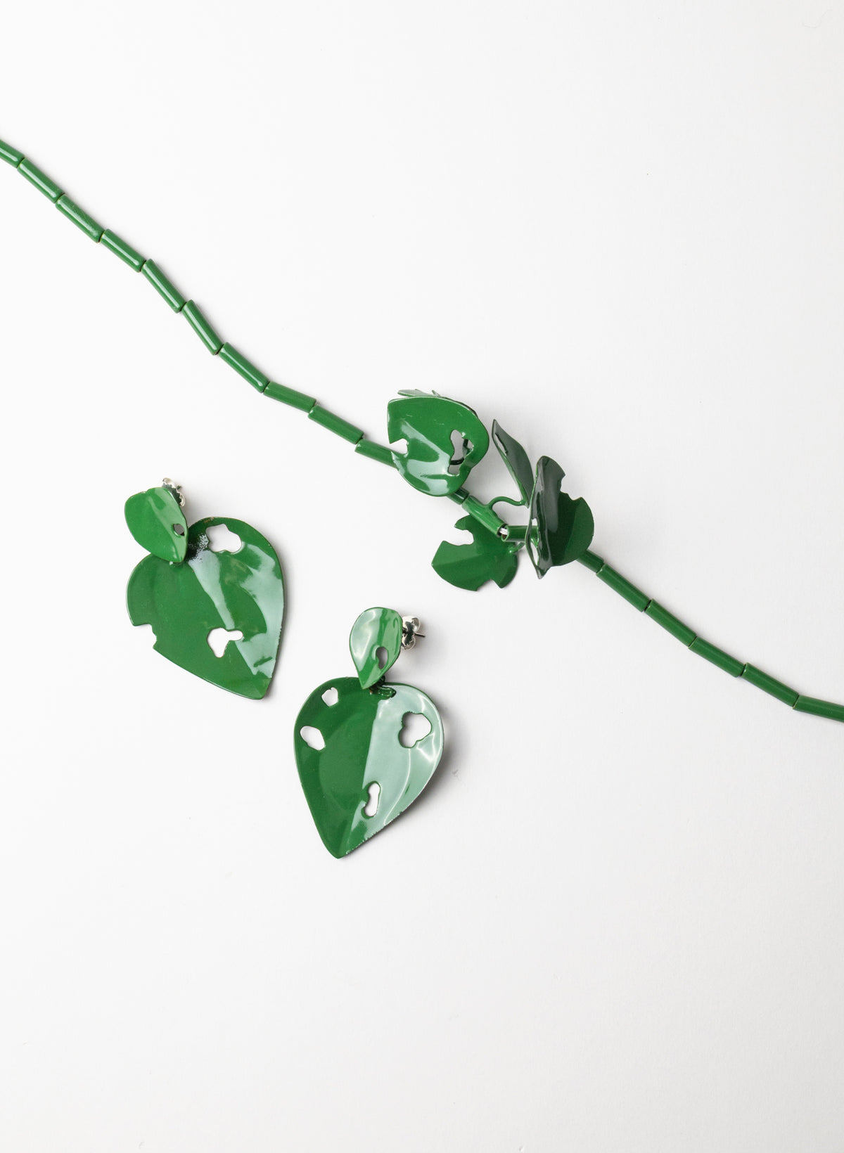 Green Powdercoated Kawakawa Necklace
