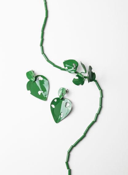 Green Powdercoated Kawakawa Necklace