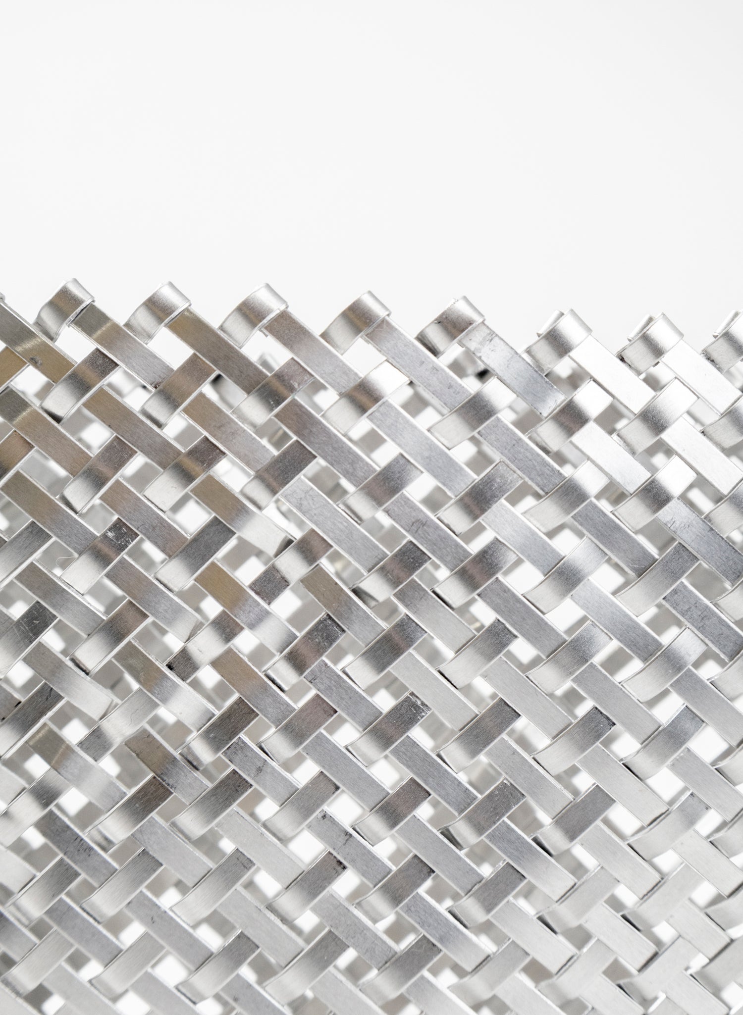 Thin Weave Silver Kete
