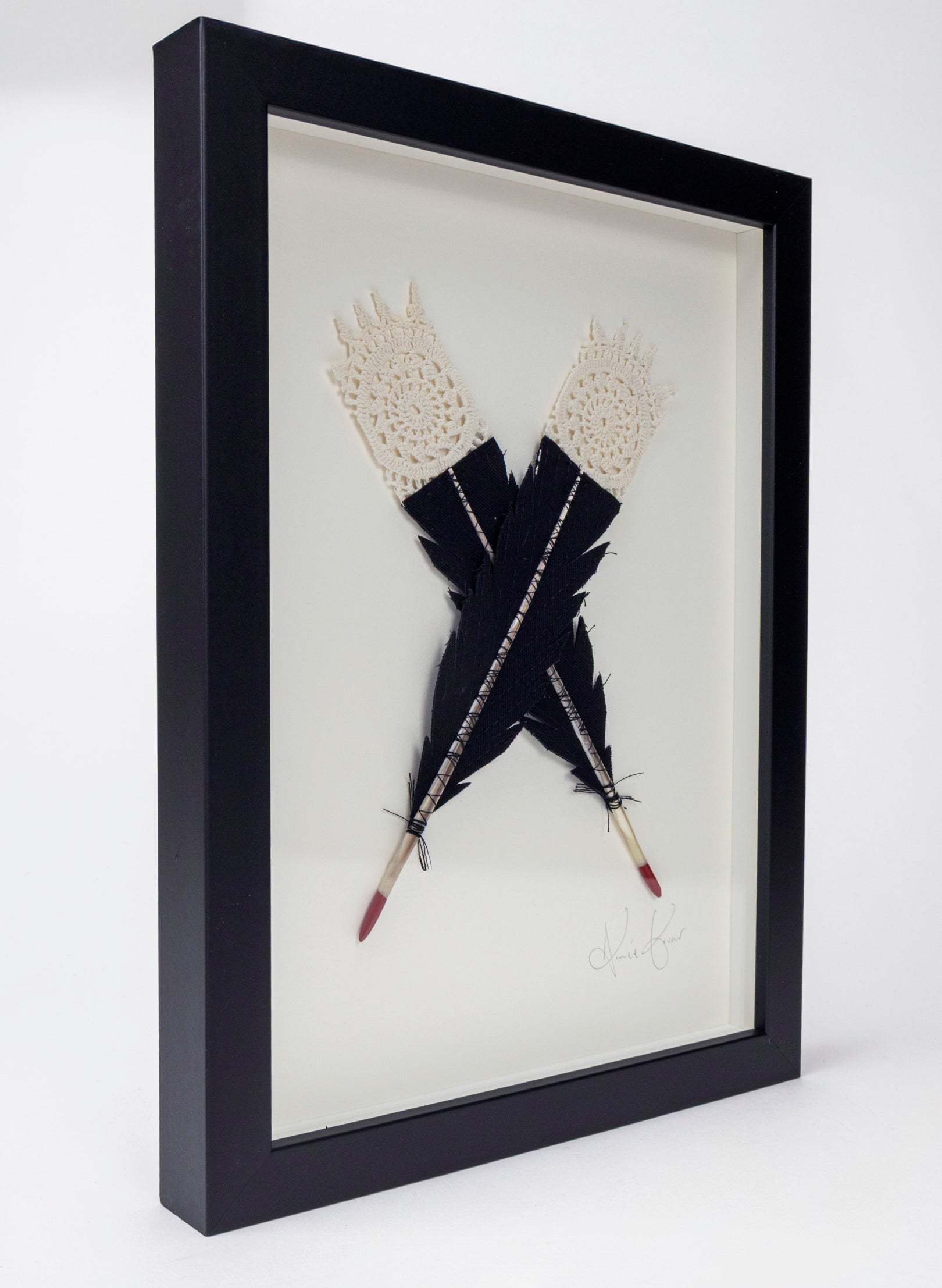 Single X Huia Feather Framed