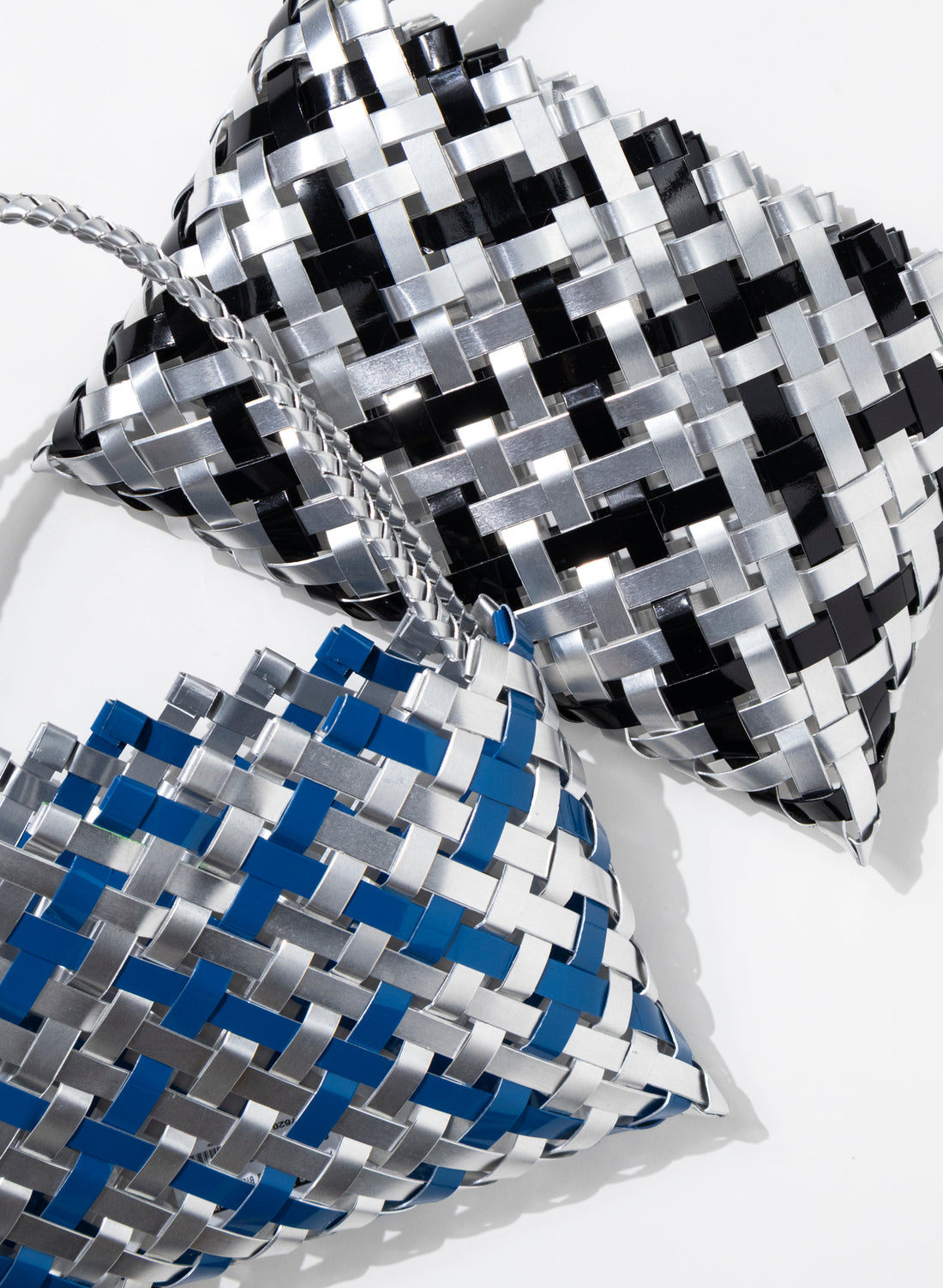 Black and Silver Aluminium Kete (12 End)