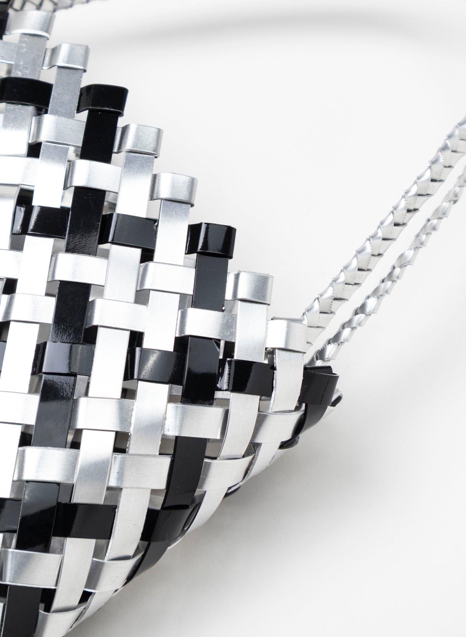 Black and Silver Aluminium Kete (12 End)