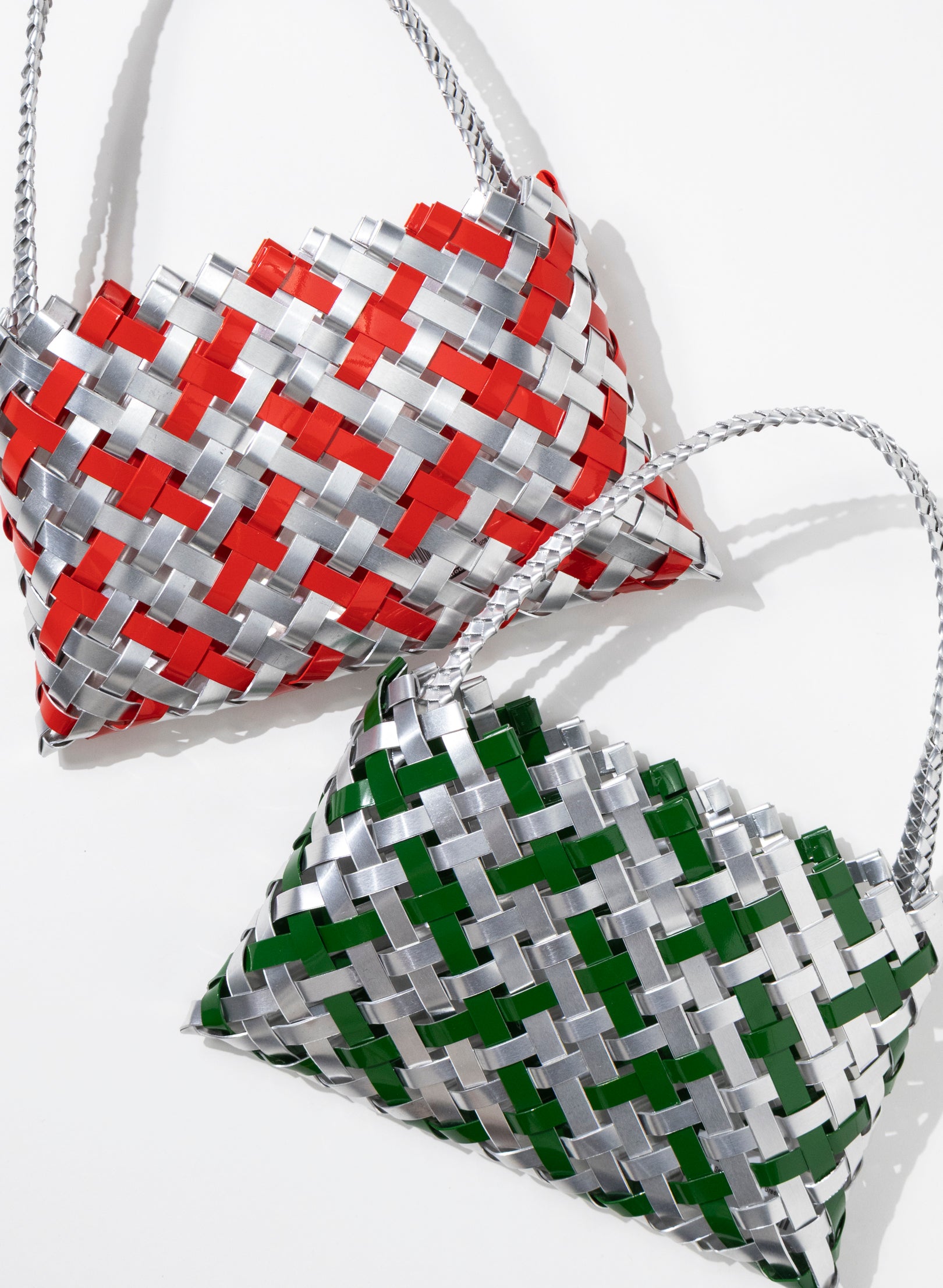 Red and Silver Aluminium Kete (12 End)