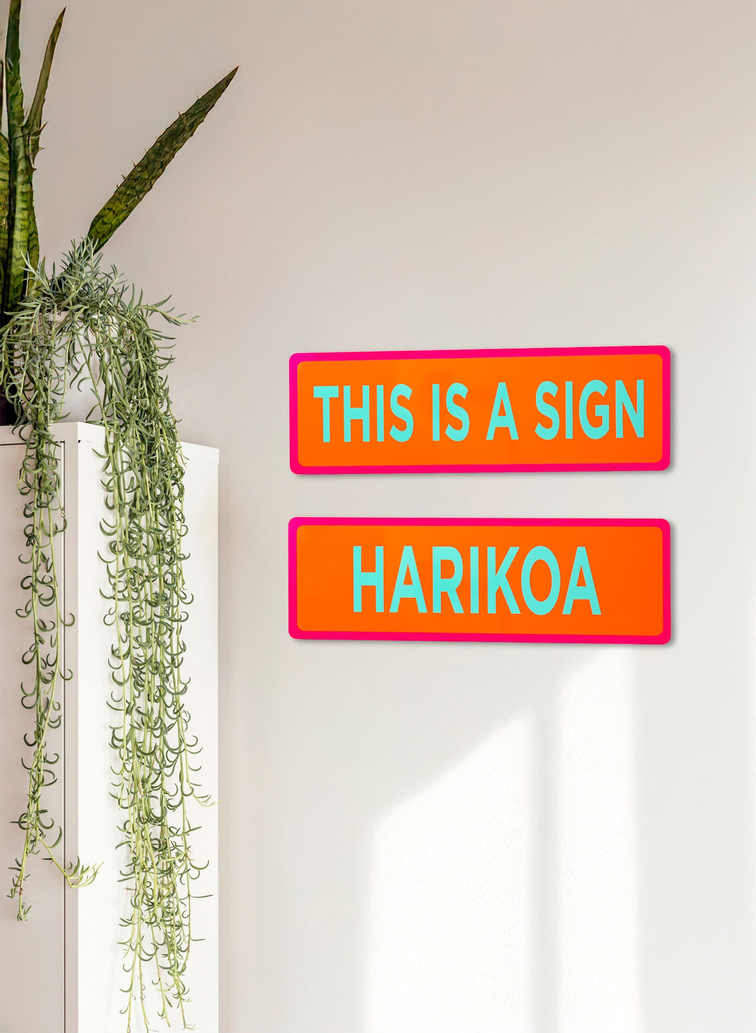 Harikoa - Fluro Sign