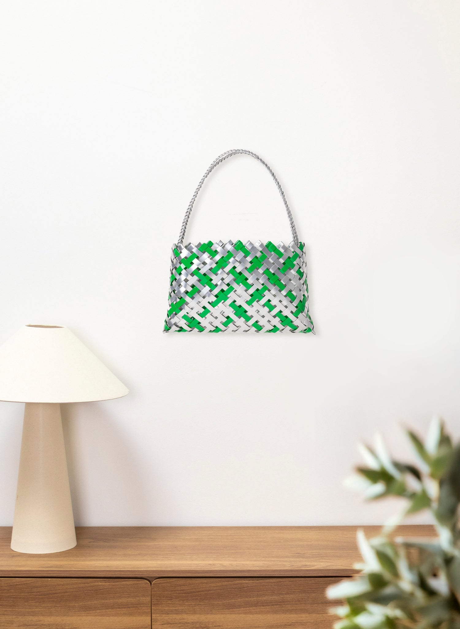 Green and Silver Aluminium Kete (14 End)