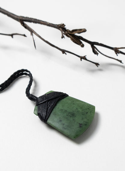 Small Crossbound Pounamu Toki Pendant
