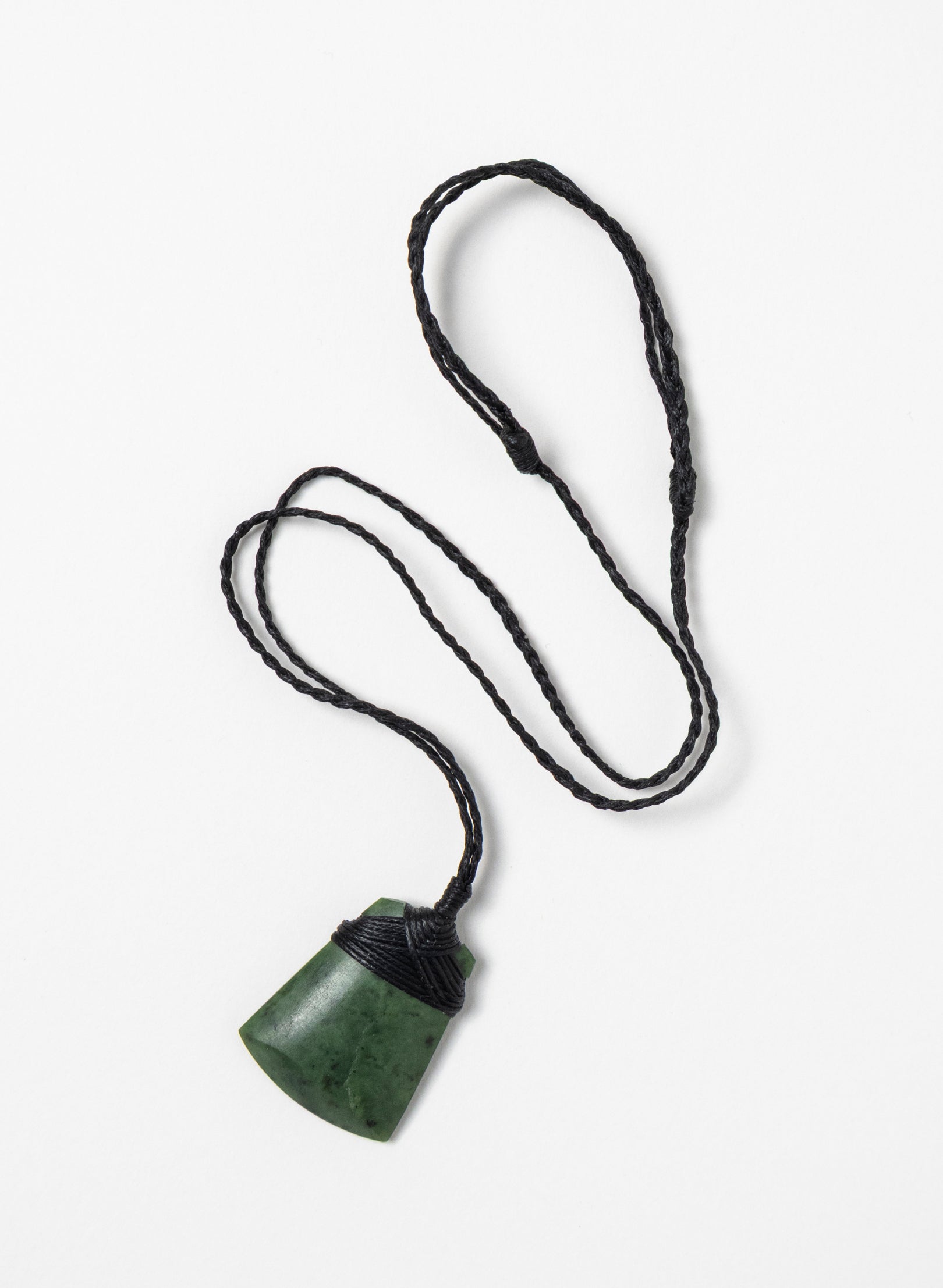 Small Crossbound Pounamu Toki Pendant