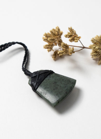 Small Crossbound Pounamu Toki Pendant