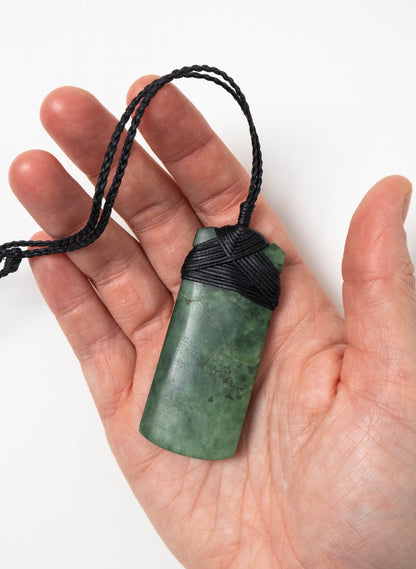 Crossbound Pounamu Toki Pendant
