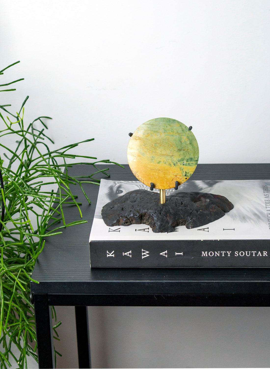 Pounamu Disc Sculpture
