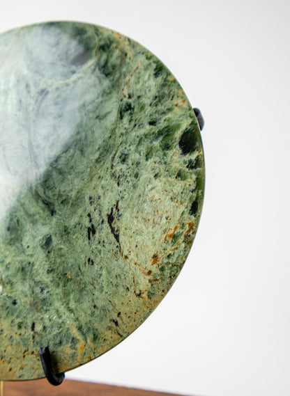 Pounamu Disc Sculpture