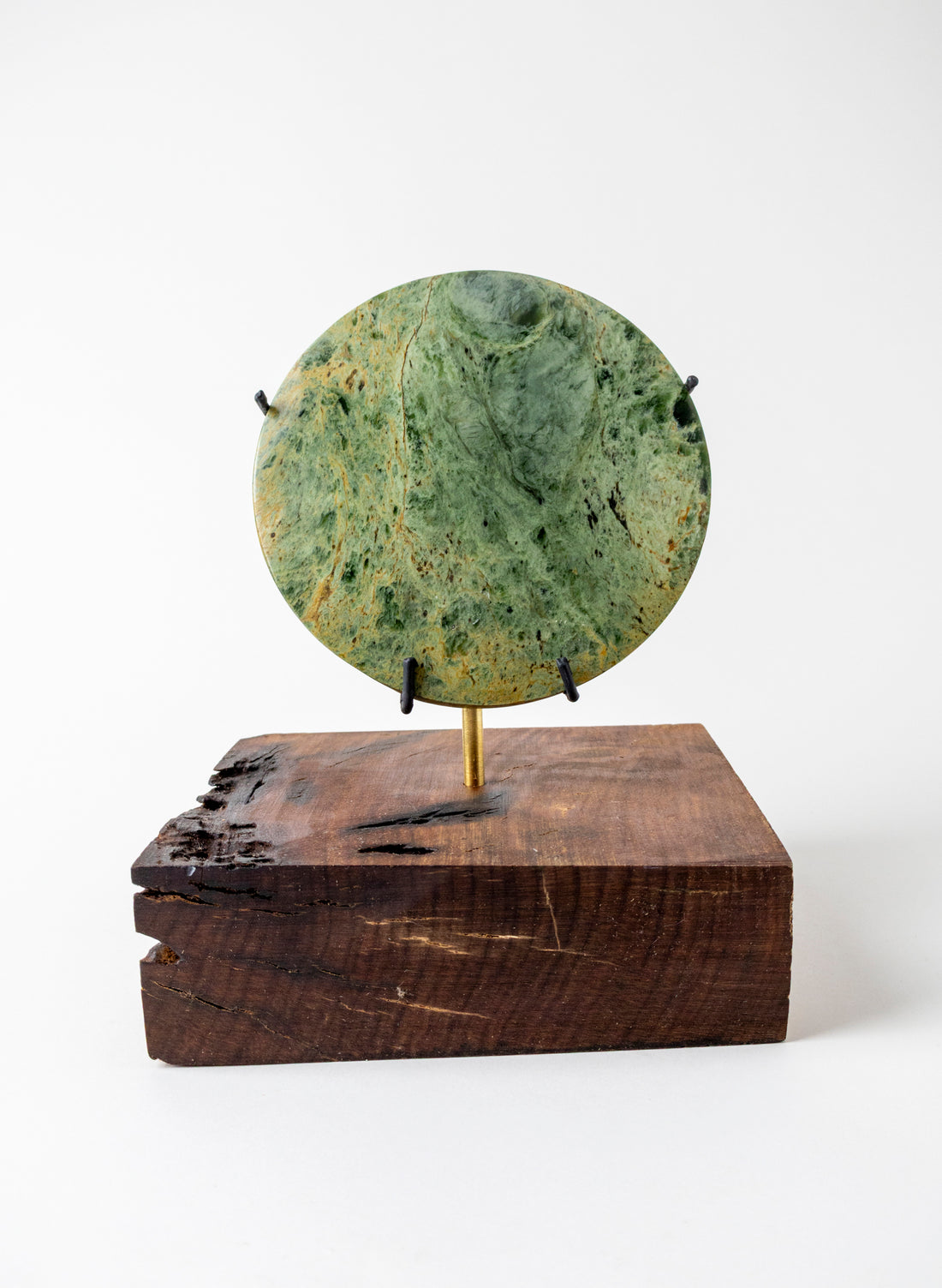 Pounamu Disc Sculpture