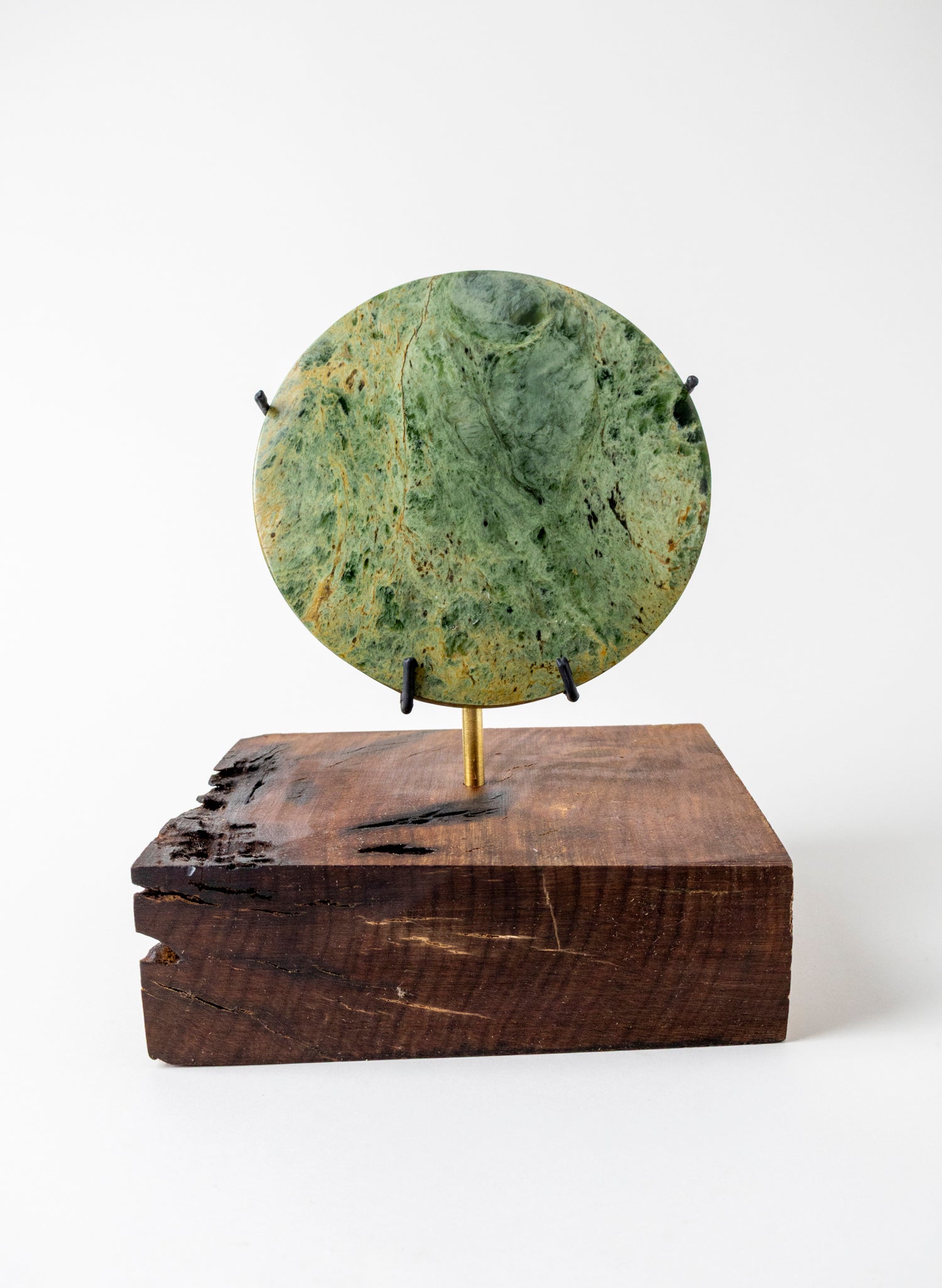 Pounamu Disc Sculpture