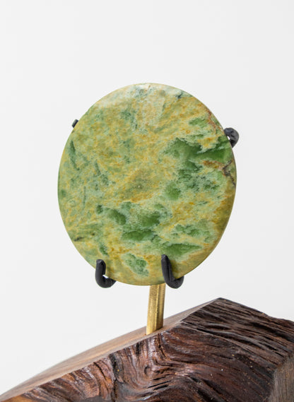 Pounamu Disc Sculpture