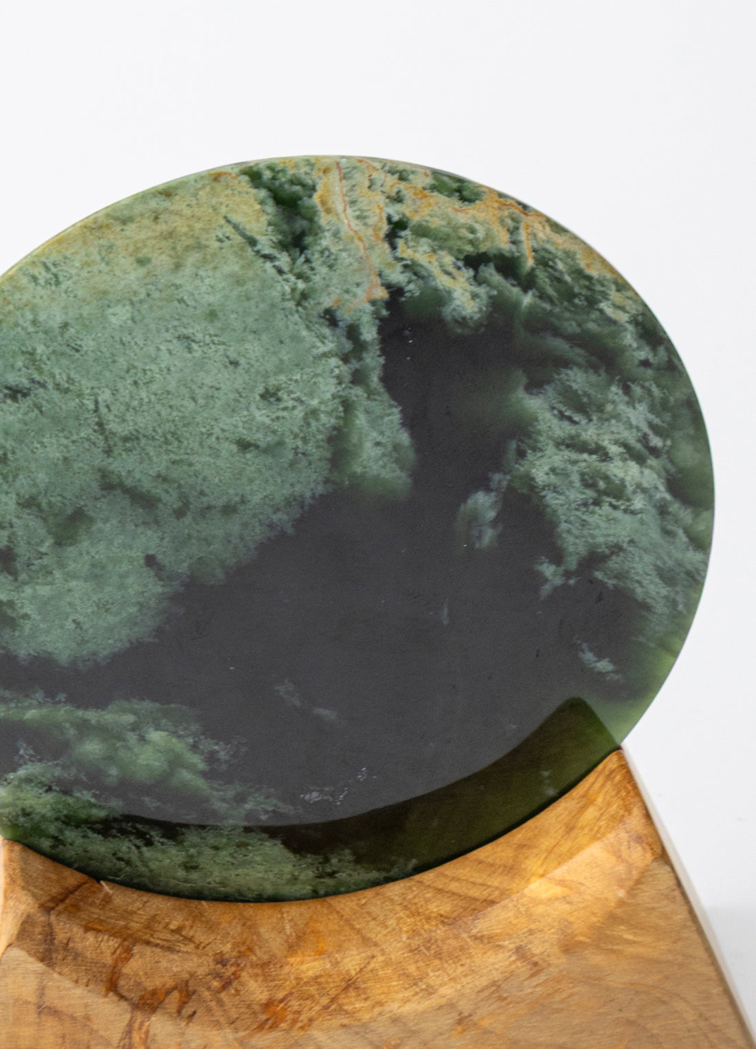 Kōpae Disc on a Stand