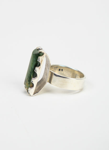 Pounamu and Silver Ring