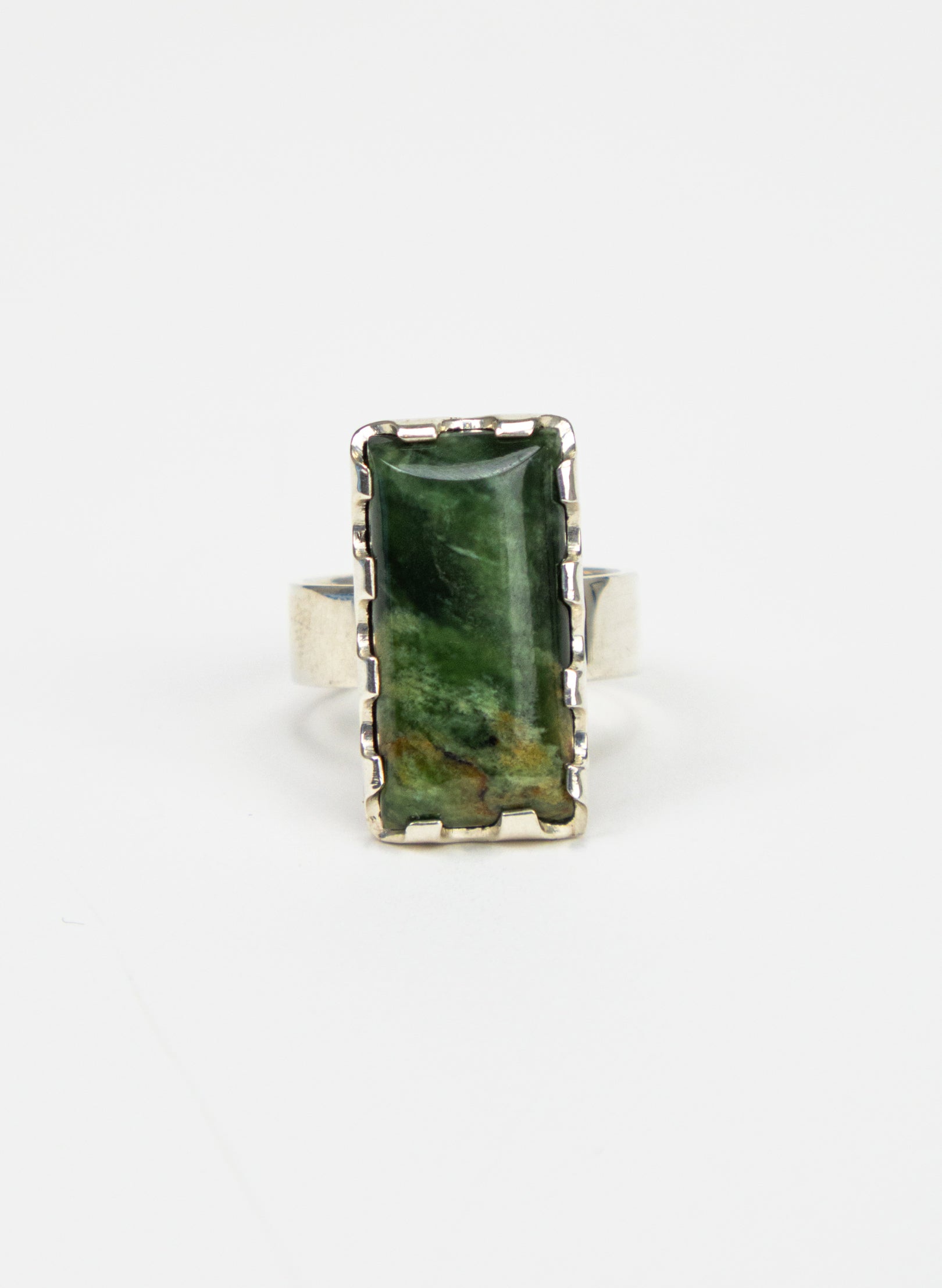 Pounamu and Silver Ring