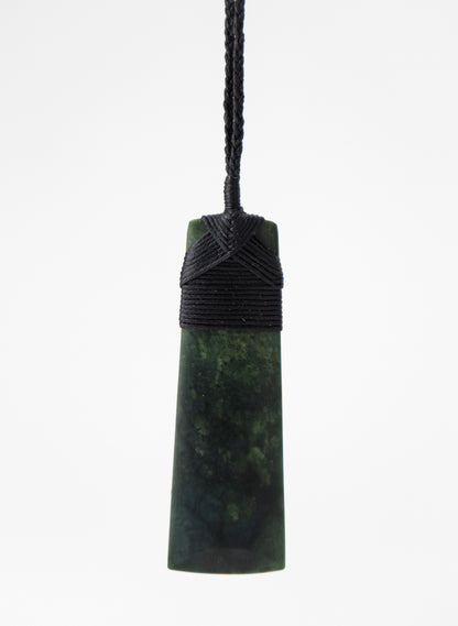 Bound Pounamu Toki