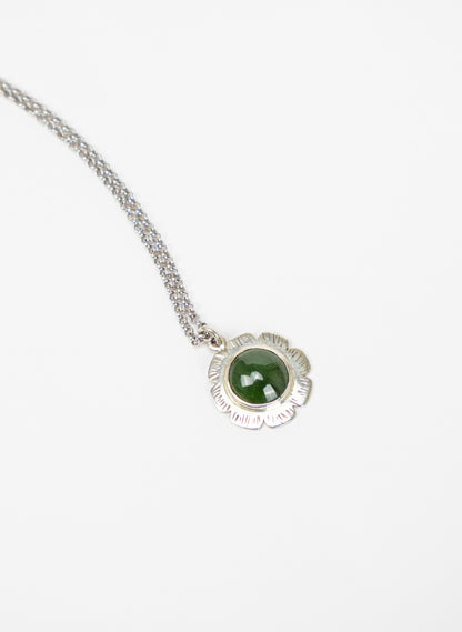 Pounamu Pendant with Silver Fastening and Chain