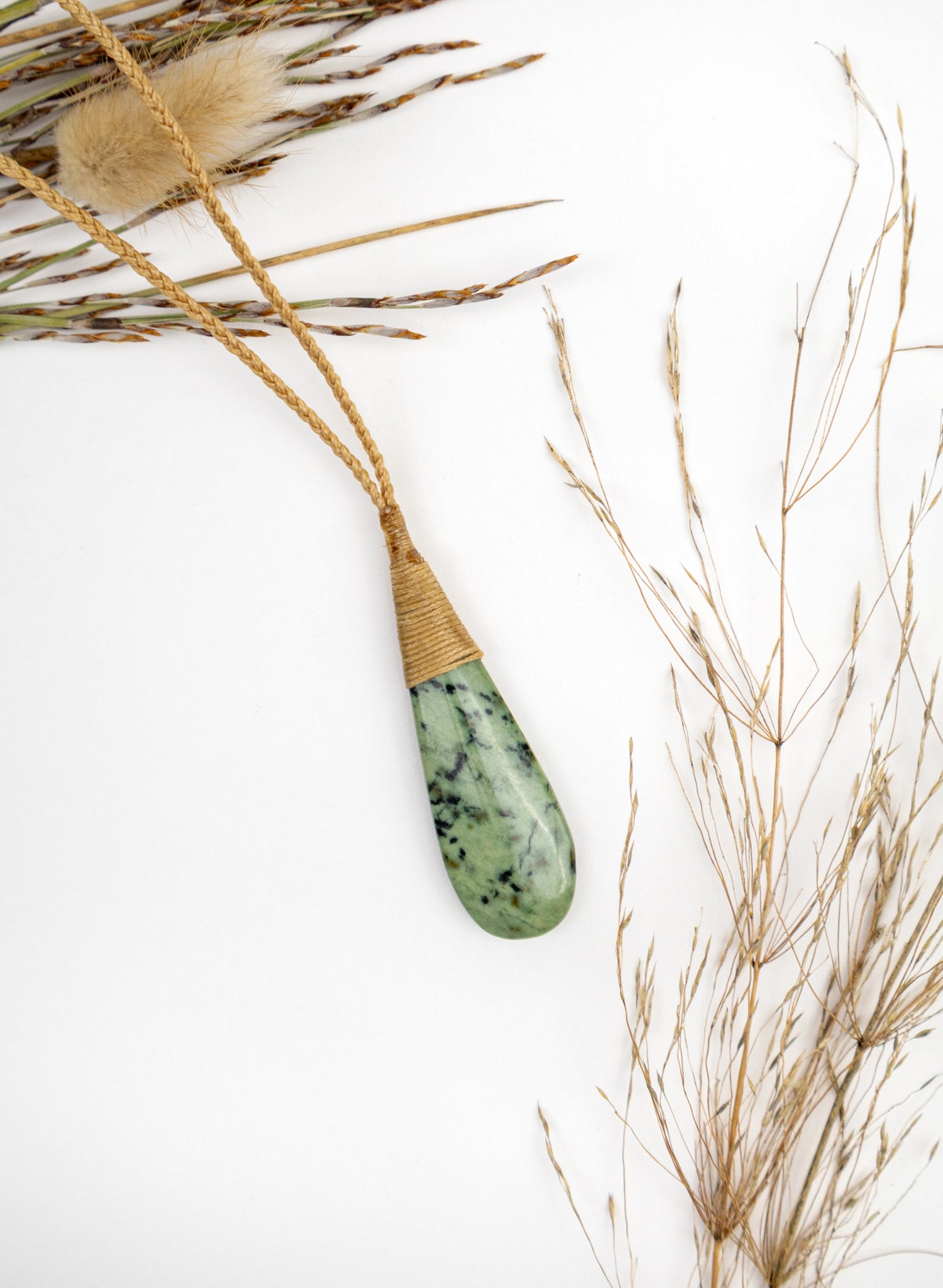 Bound Pounamu Roimata