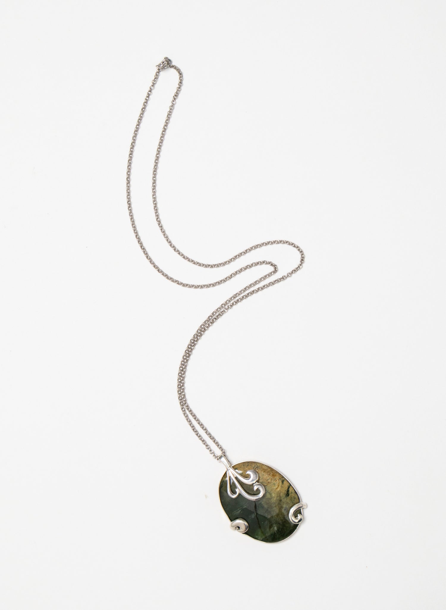 Hei Kaki Silver Pounamu