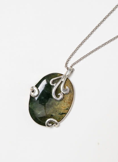 Hei Kaki Silver Pounamu