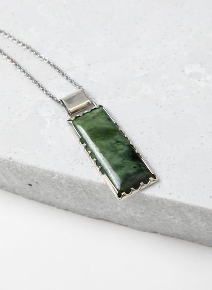 Hei Kaki Silver Pounamu