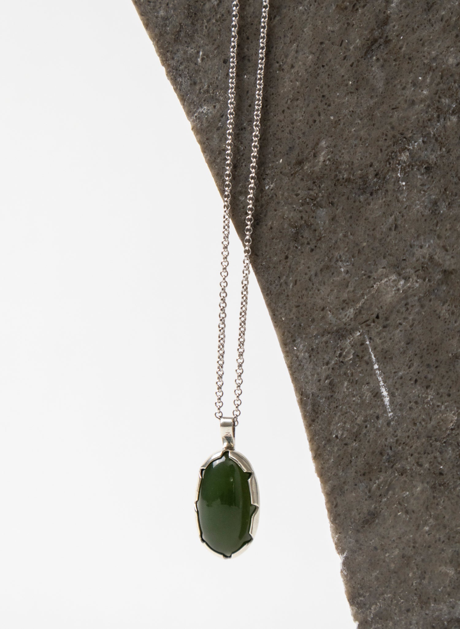 Hei Kaki Silver and Pounamu Pendant