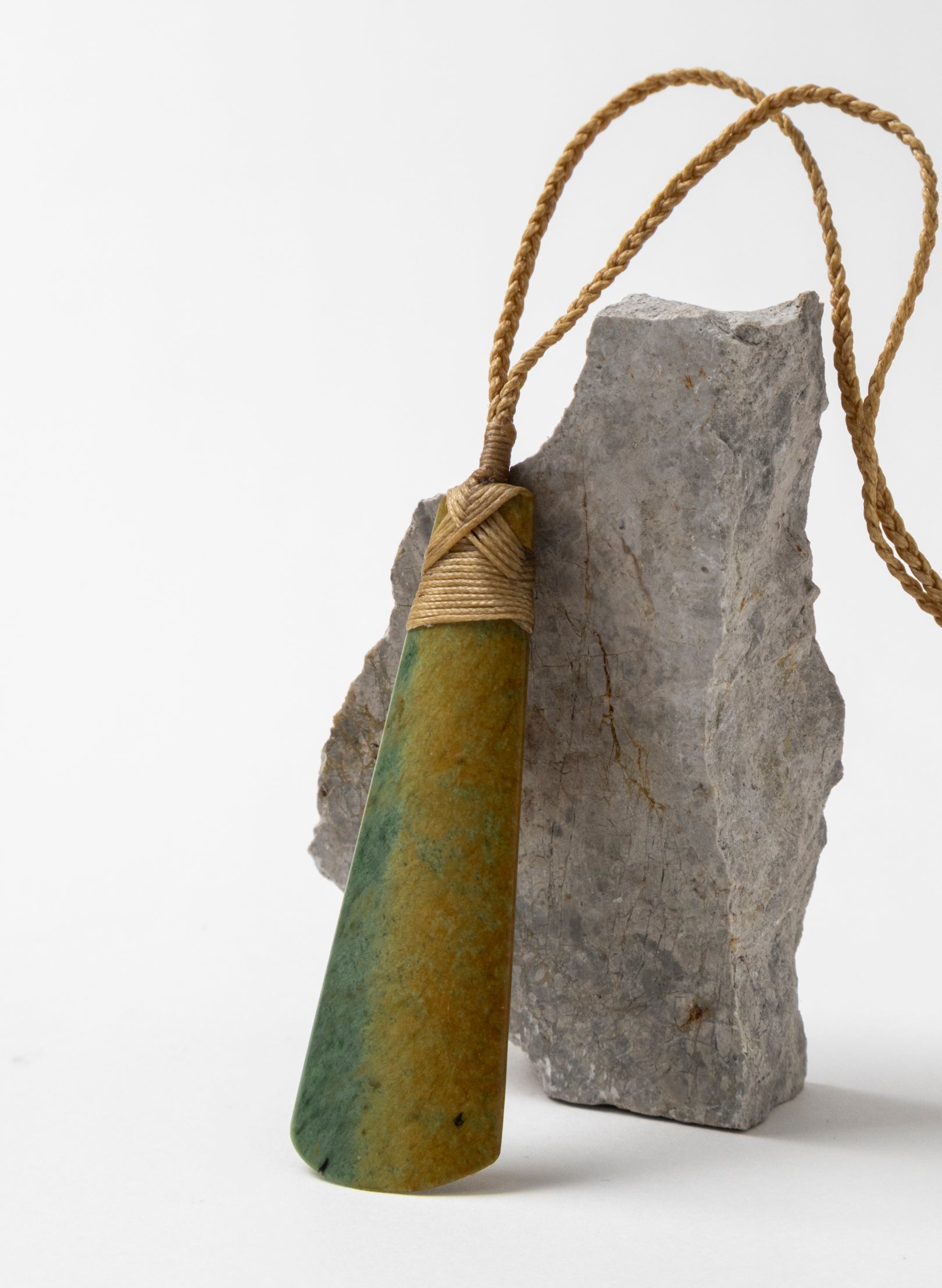 Bound Pounamu Hei Toki