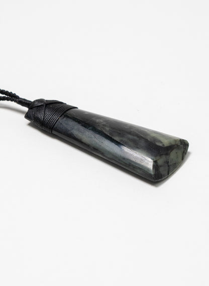 Hei Toki Pounamu Pendant