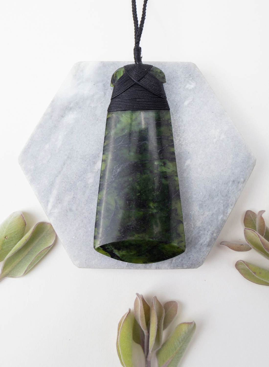 Bound Pounamu Hei Toki